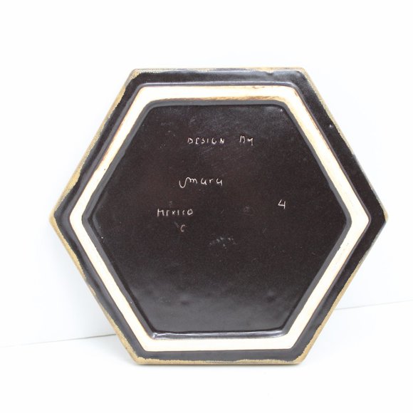 Vintage Horse Stallion Bucking Pottery Hexagonal Plate - Picture 3 of 4